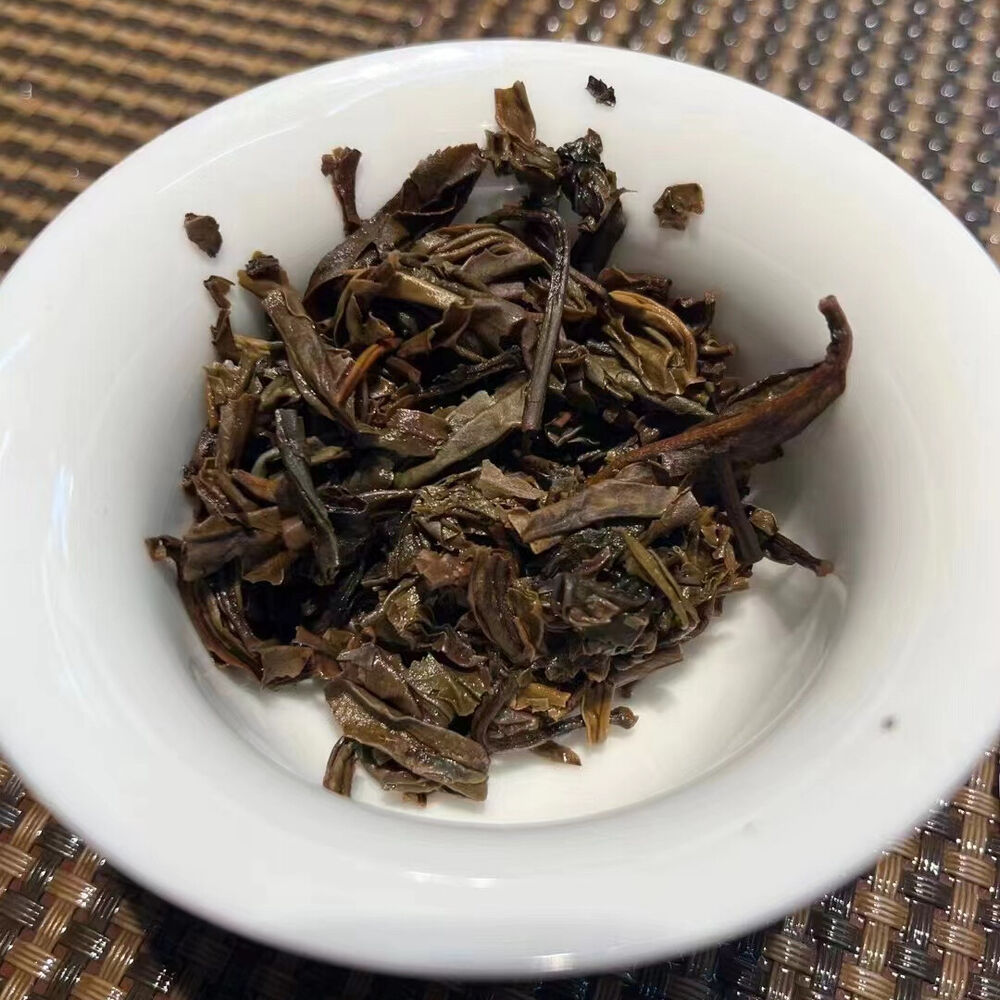 357g Yunnan Old Pu-erh Raw Tea Cake 2001 Sipugongming Aged Raw Puerh Cake Tea