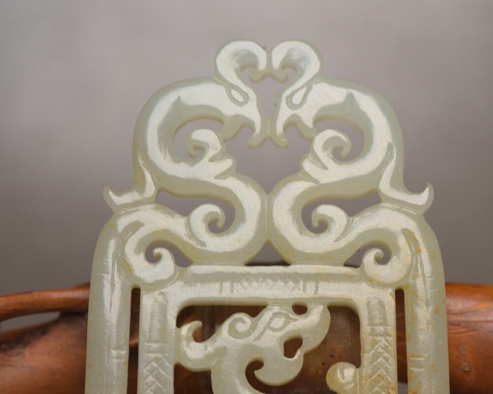 Chinese Natural Hetian Jade Carving Dragon Phoenix Statue Nice Pendant Jewelry