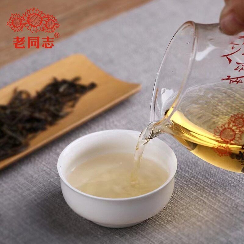 2022 Haiwan Old Comrade Sheng Pu Er Tea Lao Tong Zhi 9948 Raw Puer Tea 357g