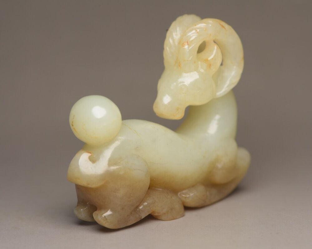 Chinese Old Natural Hetian Jade Hand Carved Exquisite Sheep Statue Figurine Rare