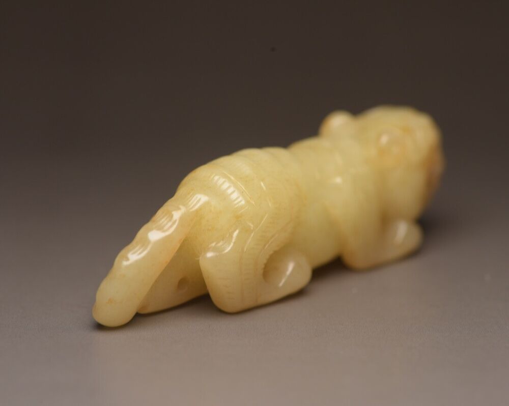 Chinese Natural Hetian Jade Carving Fierce Tiger Statue Exquisite Figurines Rare
