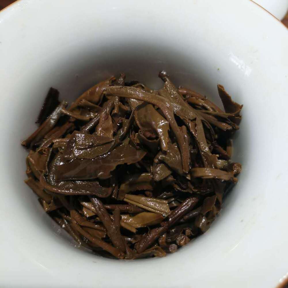 Yunnan Pu'er Tea Raw Tea Cake Aged Old Tea Qiao Mu Qi Zi Cakes 357g/12.59oz