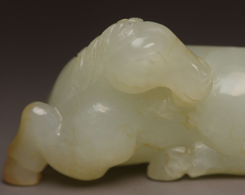 Chinese Natural Hetian Jade Carving Exquisite Horse Statue Collectible Artwork