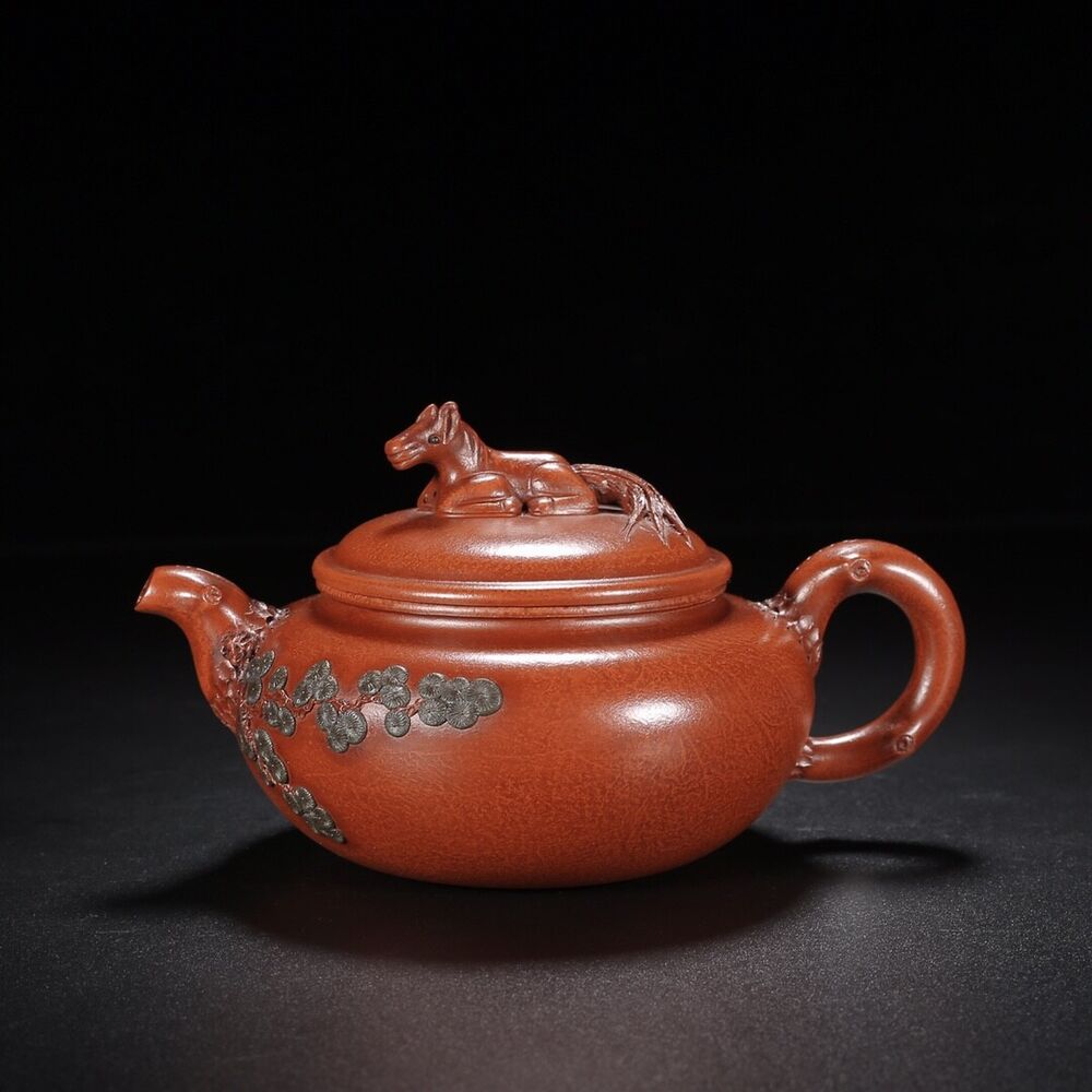 Chinese Yixing Zisha Clay Handmade Exquisite Teapot（马到成功 【底款】蒋蓉）