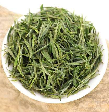 Spring Green Tea Mount Huangshan Maofeng Tea Mingqian Mount Huangshan Maofeng Yellow Tea-