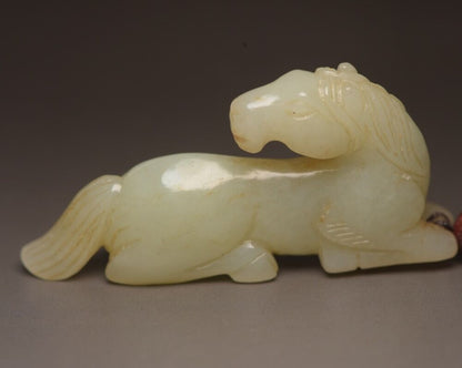 Chinese Natural Hetian Jade Carved Exquisite Horse Statue Mini Figurine Gift Art