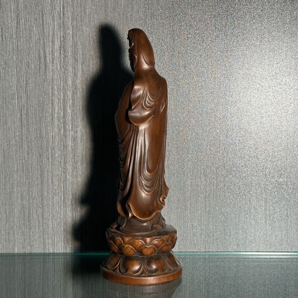 Chinese Old Boxwood Carved Rosary Guanyin Statues Wooden Home Decor Figurines