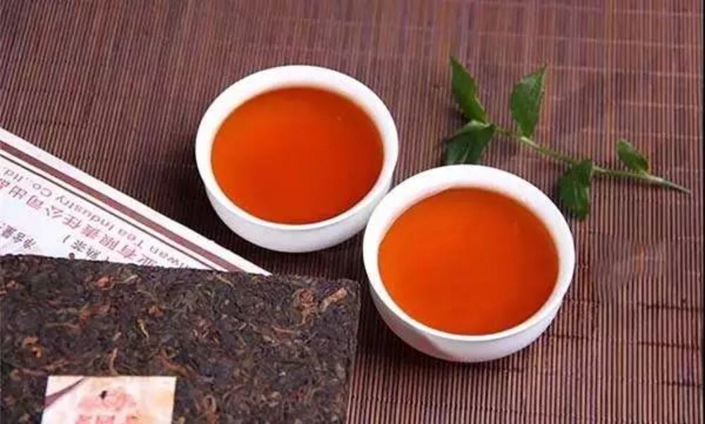 250g Pu-erh Brick Tea Ripe Ecology Puer Tea Yunnan Menghai 7562 TAETEA Dayi Tea