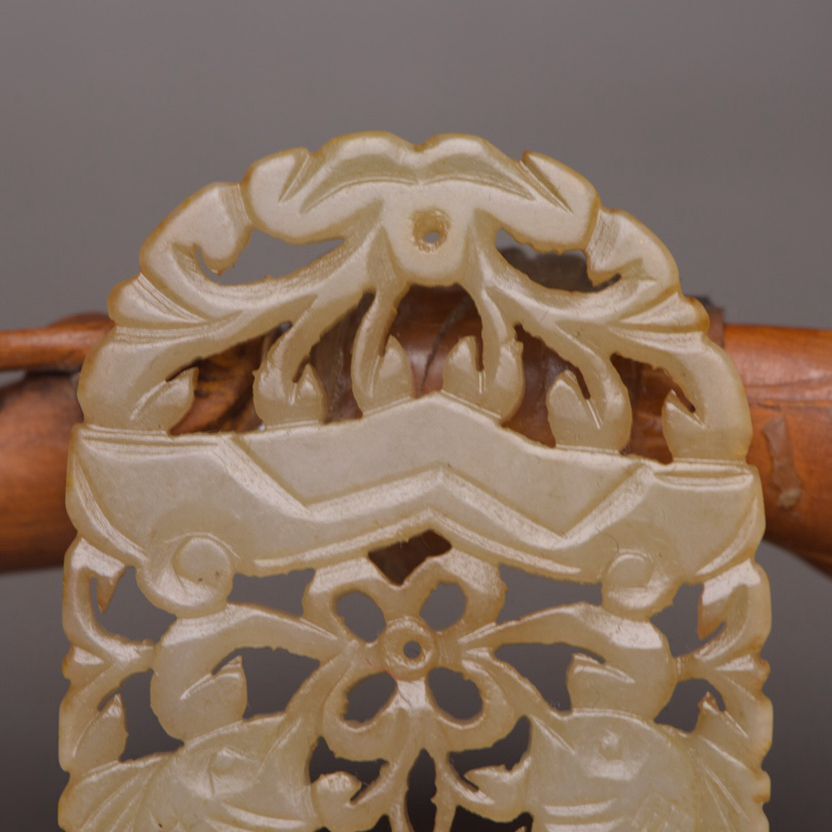 Antique Chinese Natural Hetian Jade Carving Pair Fish Statue Exquisite Pendant