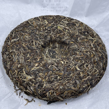 Pu'er Tea, 2023, Yongming Tea Factory Jingmai Yongming Tea Factory, 357g, raw