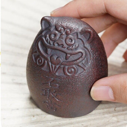 handmade tea pet holder for lid of tea pot lion statue mascot yixing zisha rack