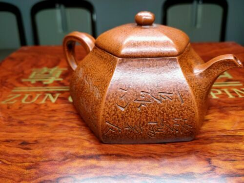 Chinese Yixing Zisha Clay Handmade Exquisite Teapot