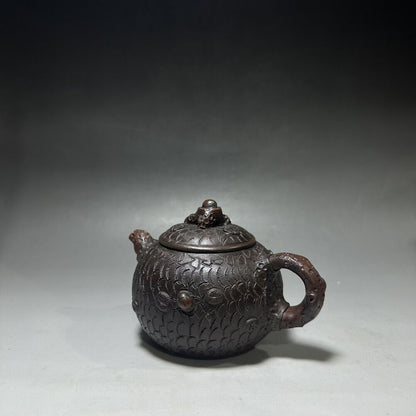 vintage chinese yixing purple clay teapot zisha ceremony carving Collectible art
