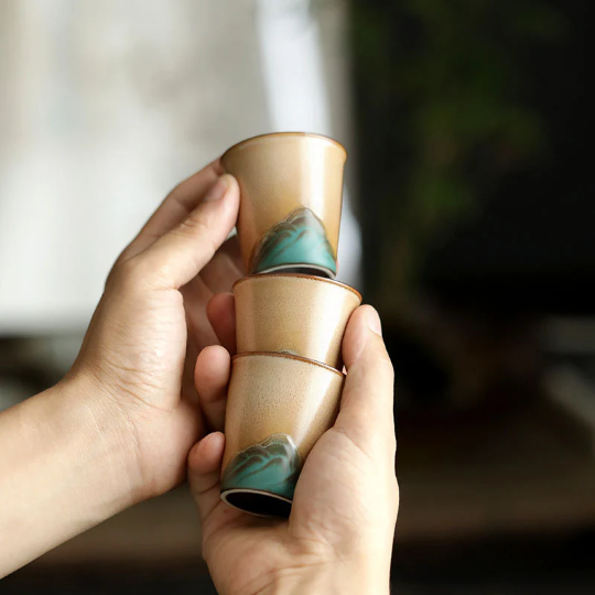 Green Mountain Ceramic Teacup Chinese Kung Fu Cup of Tea