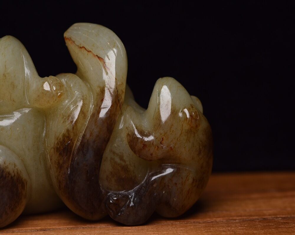 Chinese Natural Hetian Jade Hand Carving Frog Statue Sculpture Figurines Artwork