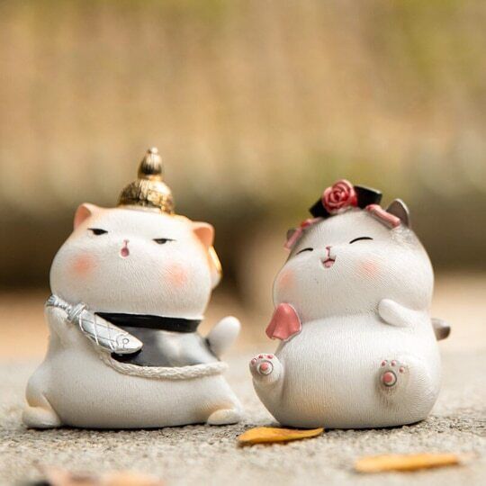 Set of 4 Cute Resin Cat The Palace Museum Baby Cat Small Cat for Home Ornaments