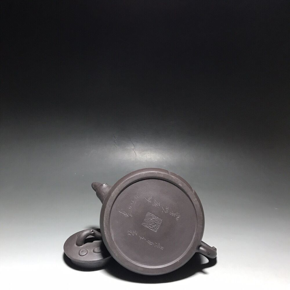 vintage chinese yixing purple clay teapot zisha ceremony carving Collectible art