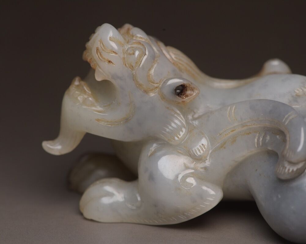 Chinese Antique Hetian Jade Carving Beast Statue Exquisite Unique Wonderful Art