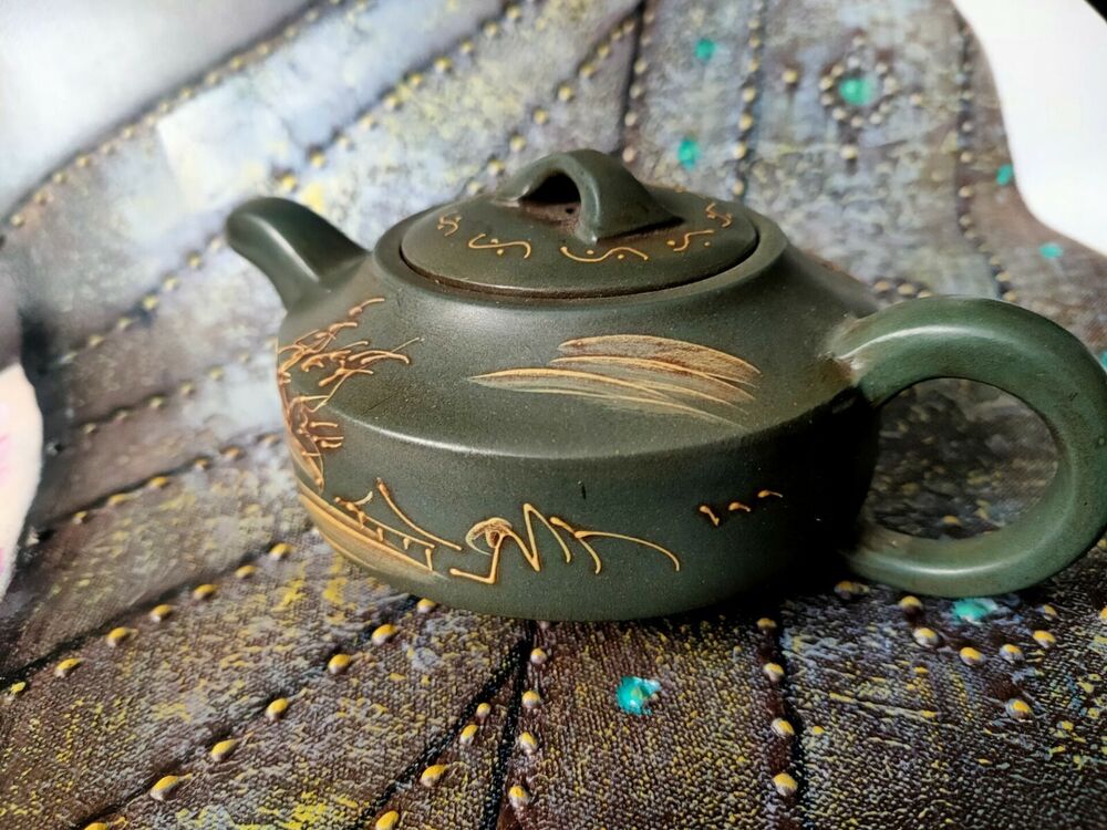 Chinese Yixing Zisha Clay Handmade Exquisite Teapot #8220