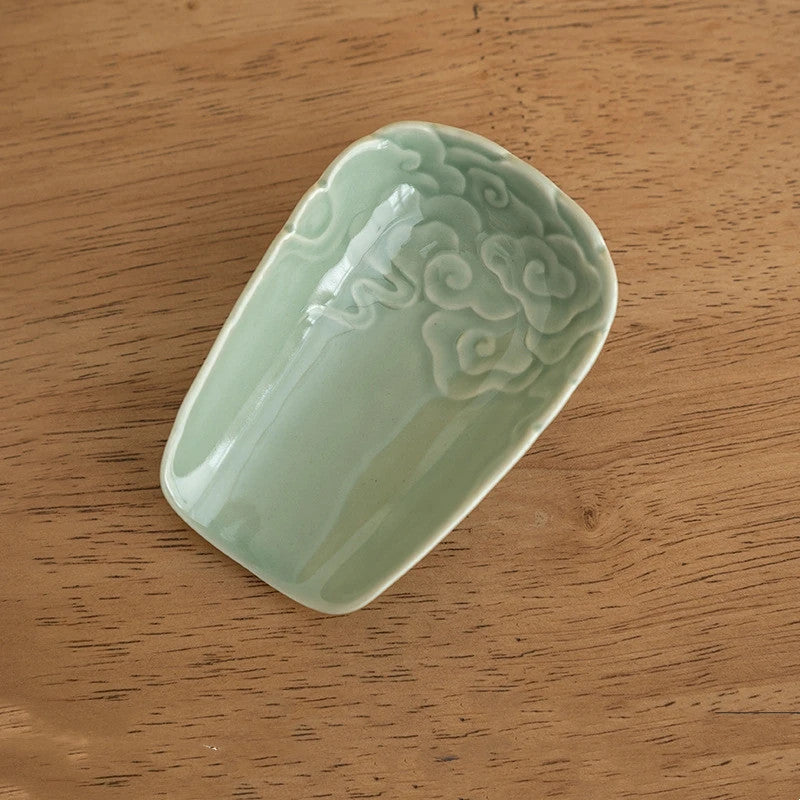 9.6cm Chinese Ceramic Handcarved Dragon Tea Spoon Auspicious Clouds Tea Shovel