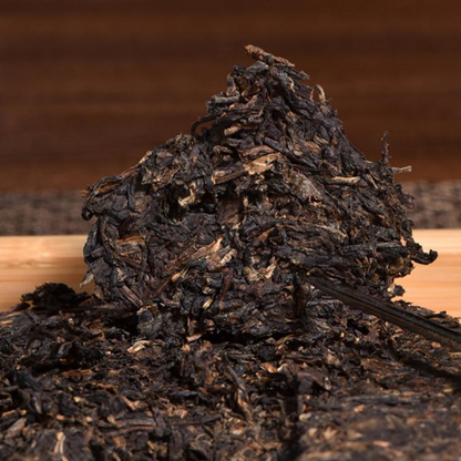 357g Yunnan Puerh Raw Tea Cake 2007 Year Aged Pu-erh Tea Premium Pu'er Old Tea
