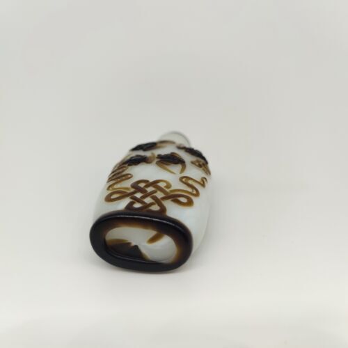 chinese carved bat statue peking glass snuff bottle painted Carving glazed Cameo