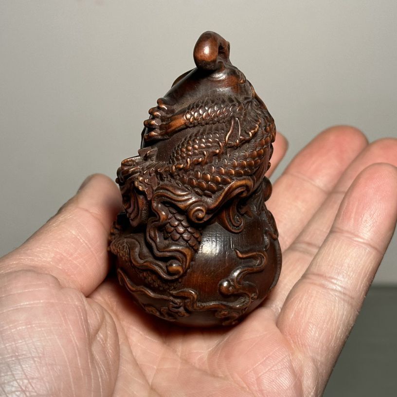Chinese Boxwood Carved Dragon Gourd Statue Wooden Figurines Art Gift Collection