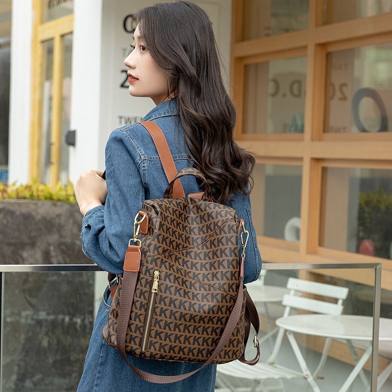 Fashion Backpack Genuine Leather Luxury Bag Large Travel Purse Size: 31*16*31 CM