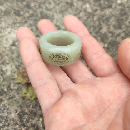 Chinese Natural Hetian Jade Carved Exquisite Thumb Ring Collection Jewelry Art