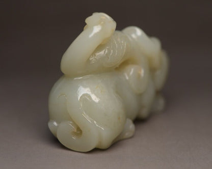 Old Peking China Hetian Jade Carving Beast Bird Statue Unique Nice Wonderful Art