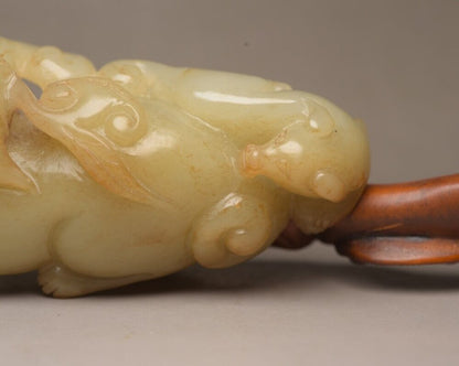 Chinese Natural Hotan Jade Carving Exquisite Dog 旺财 Statue Figurines Collection