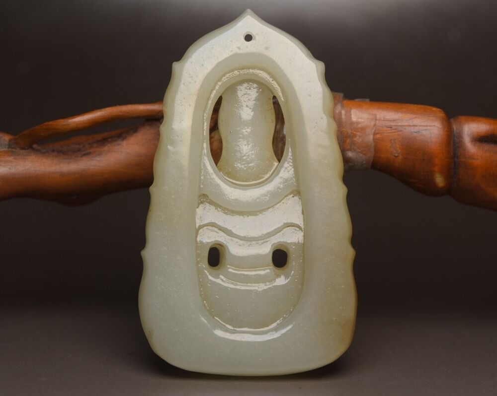Chinese Natural Hetian Jade Carving Kuan Yin White Jade Pendant Jewelry Collect