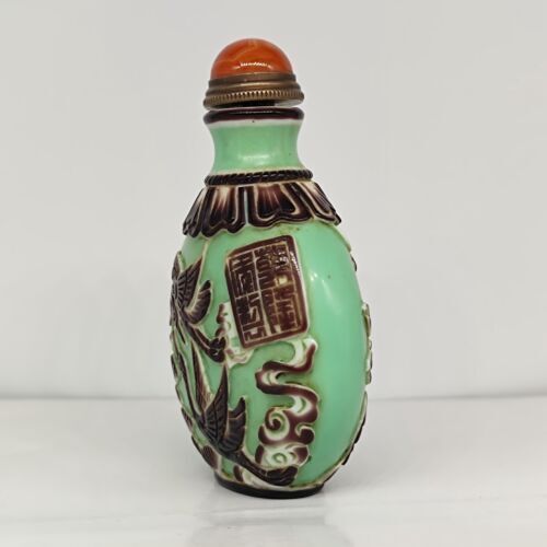 vintage chinese peking glass snuff bottle carved crane sculpture statue signet