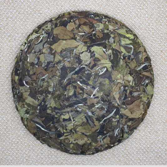 Organic Spring White Tea Shoumei White Tea Cake Small Leaf Tea 350g Health Care