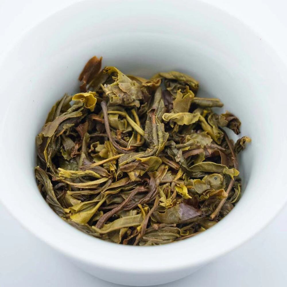 357g Yunnan Raw Puerh Tea Cake 2022 Fenghuangwo Pu'er Raw Tea Premium Pu-erh Tea