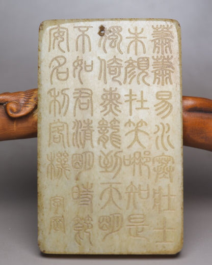 Chinese Natural Hetian Jade Carved Exquisite Guanyin Statue Figurine Pendant Art