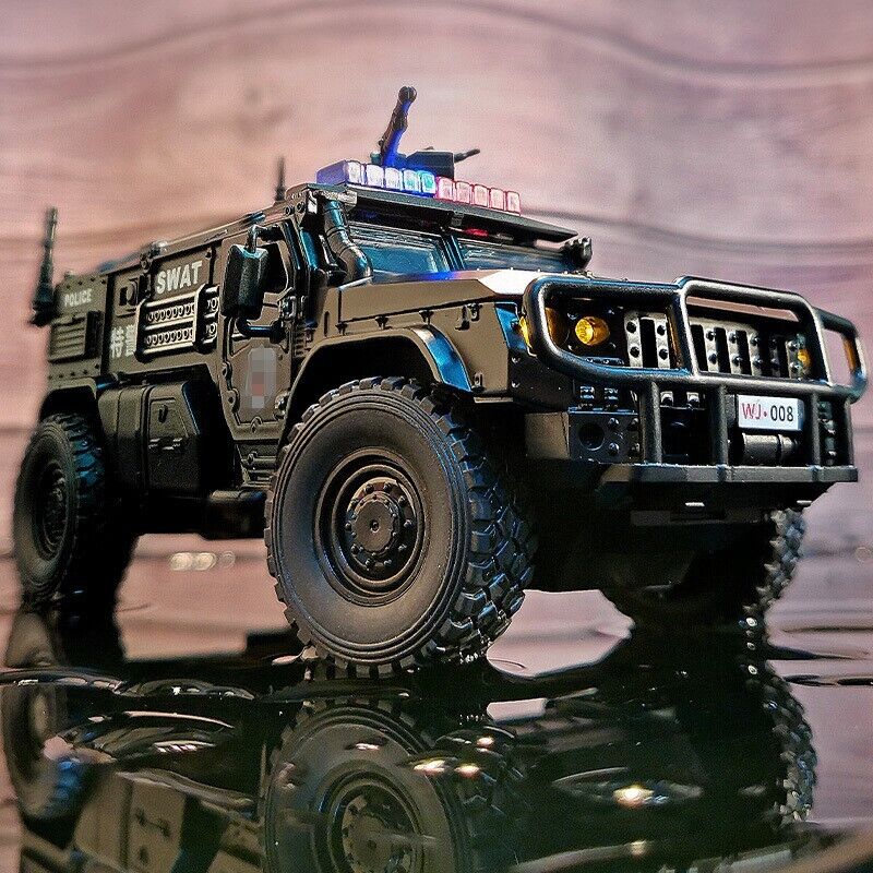 1:32 Tiger Armored Car Truck Diecast Model Car Off-road Police Vehicle Toy Gift