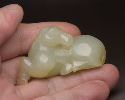 Chinese Natural Hetian Jade Carving Exquisite Horse Statue Collectible Artwork