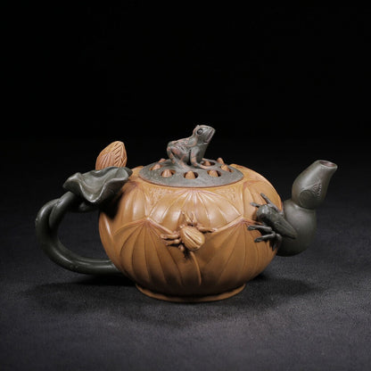 Chinese Yixing Zisha Clay Handmade Exquisite Teapot(青蛙莲子 底款：蒋蓉)