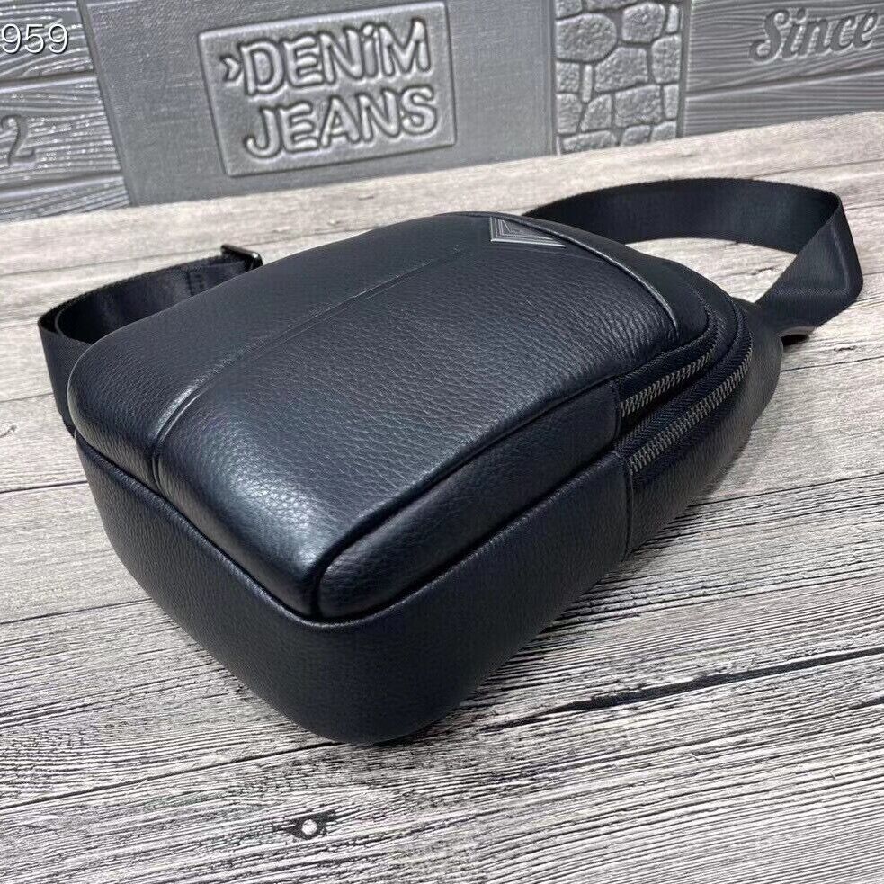 Top Soft Cow Leather Black Sling Backpack, Mens Casual Crossbody Bag for Hiking