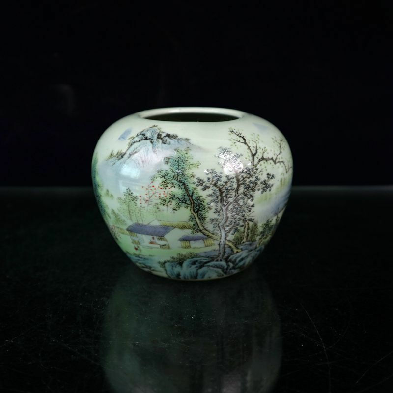 Chinese Jingdezhen Famille Rose Porcelain Hill Water Scenery Pot