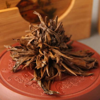 Dragon Pearl Dian Hong Black Tea Dian Hong Black Tea Gold Pearl China Yunnan