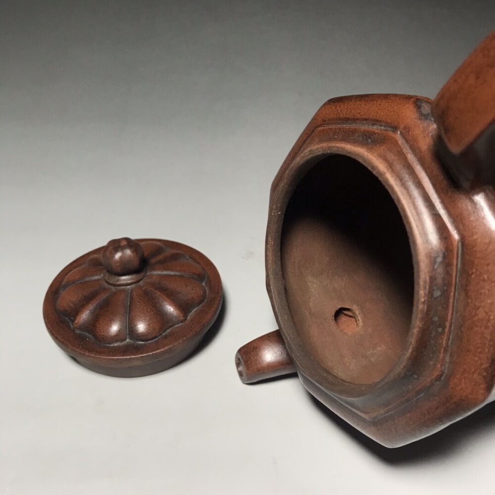 vintage chinese yixing purple clay teapot zisha ceremony carving Collectible art