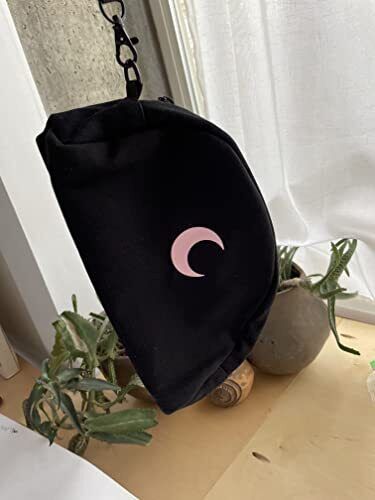 Brando Moon Smell Proof Makeup Bag with - Carbon Neutralizing Black