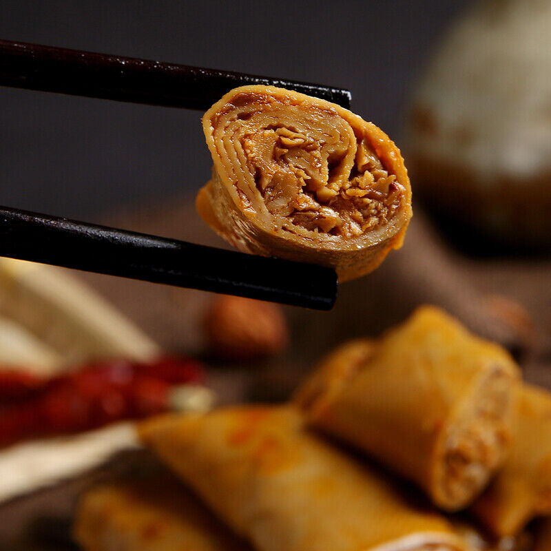 张飞夹心豆卷香菇豆腐干零食 Zhang Fei Stuffed Bean Roll Dried Mushroom Bean Curd Snacks