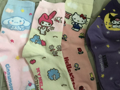 4 Pairs Women Girl Hello Kitty Kuromi My Melody Cinnamoroll Socks Soft Warm Sock
