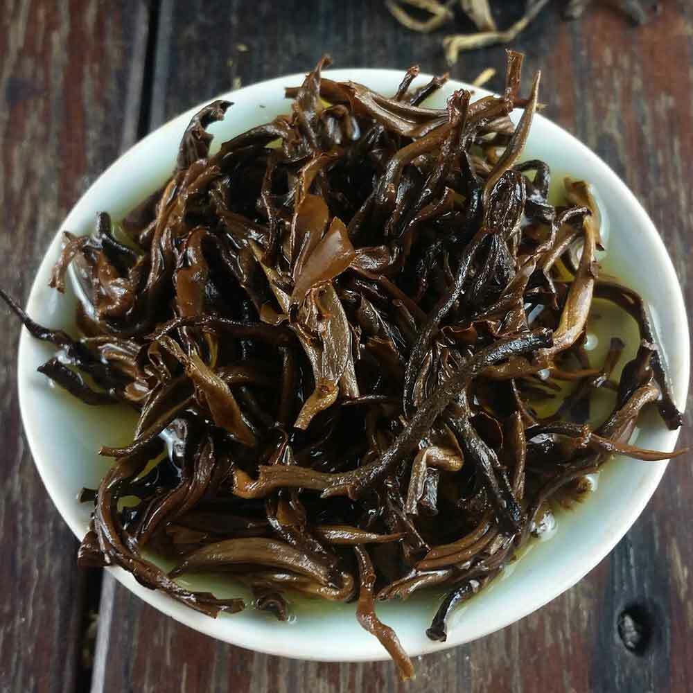 Dian Hong China Yunnan Famous Healthy Black Tea with Golden Buds