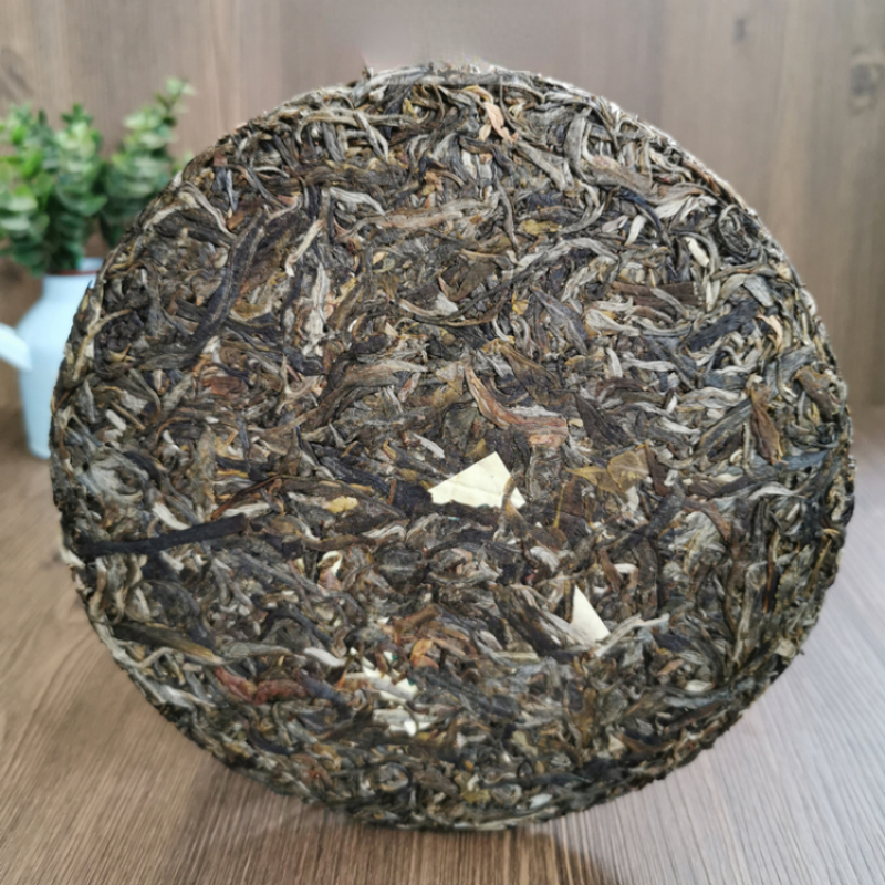 357g Laobanzhang Pu-erh Raw Tea Cake Puerh Tea Yunnan Menghai Pu'er Tea Benefits