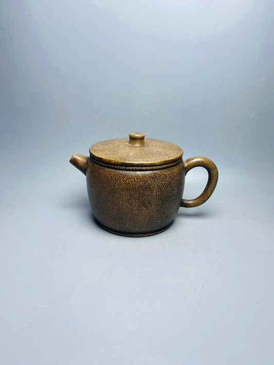 Chinese Yixing Zisha Clay Handmade Exquisite Teapot （汉瓦 底款：民间艺人）