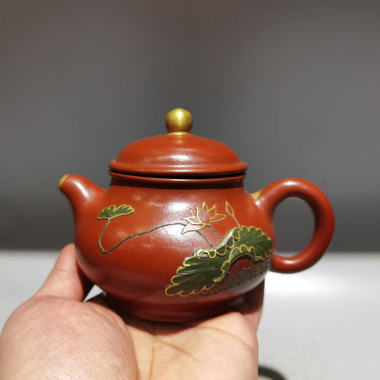 Chinese Yixing Zisha Clay Handmade Exquisite Teapot （描金容天壶 底款：顾景舟 )